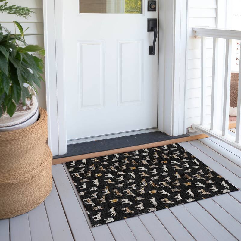 Machine Washable Indoor/ Outdoor Horses Chantille Rug - Black - 1'8" x 2'6"