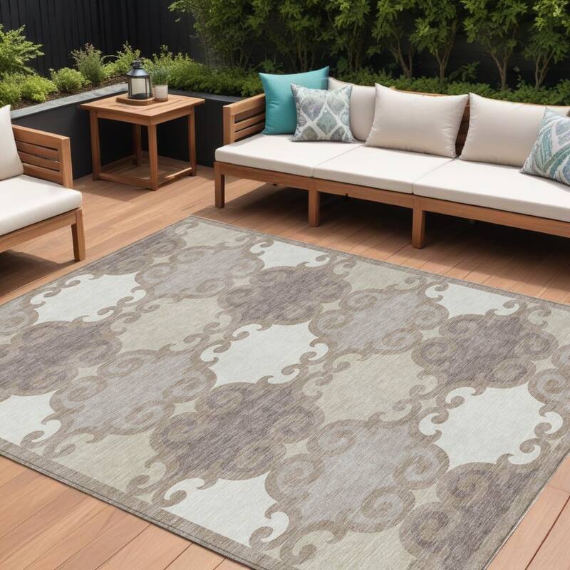 HomeRoots Trellis Transitional Rectangle Outdoor Rug - 10' X 14'