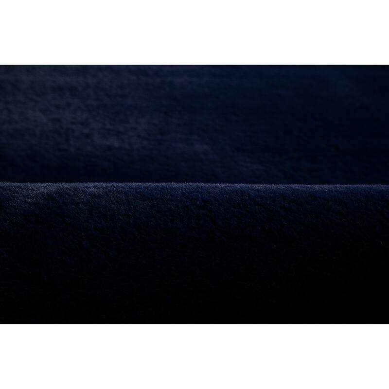 Rabbit-Collection Thick Faux-Fur Area Rug