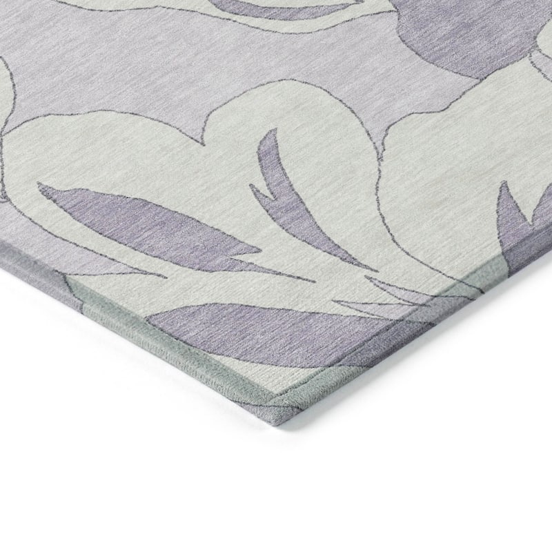 Machine Washable Indoor/ Outdoor Chantille Floral Rug
