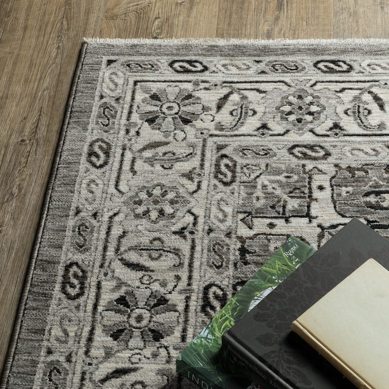 Style Haven Cádiz Compass Medallion Grey/Ivory Area Rug