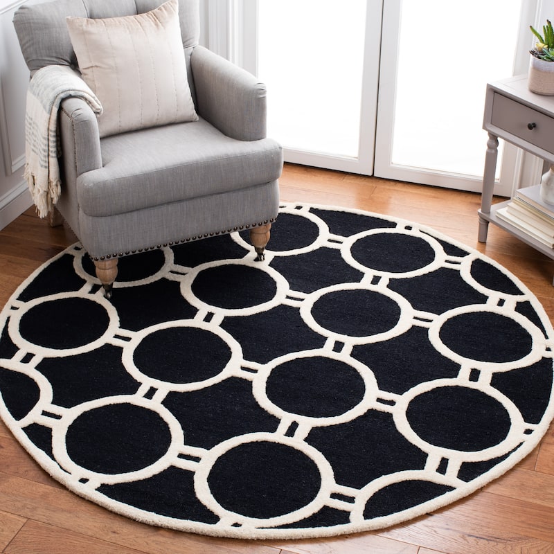 SAFAVIEH Handmade Cambridge Nurije Modern Moroccan Wool Rug