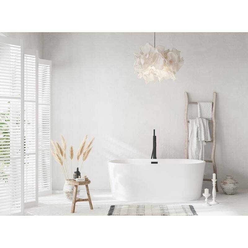 Melisande Bathtub in Glossy White