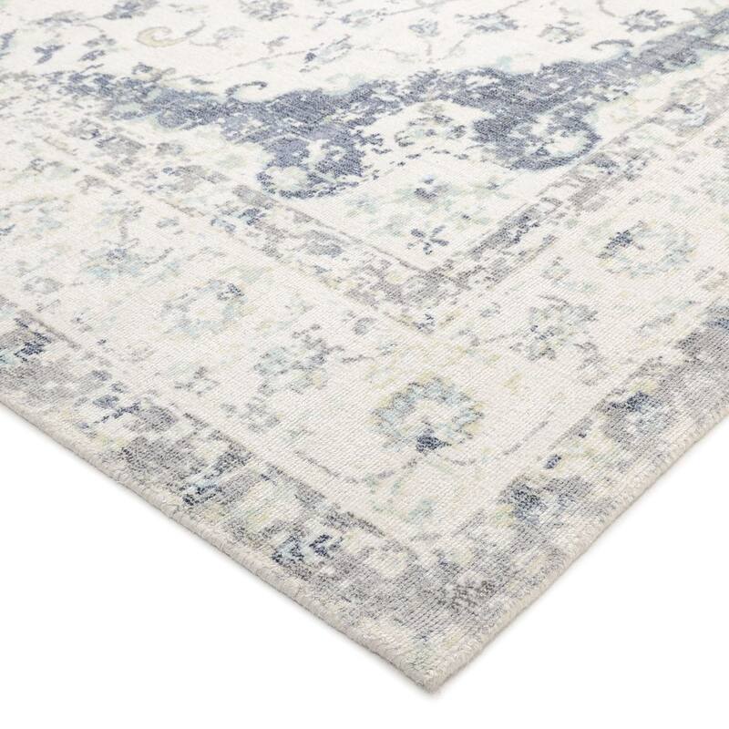 Overton Handmade Modern Contemporary Floral Area Rug