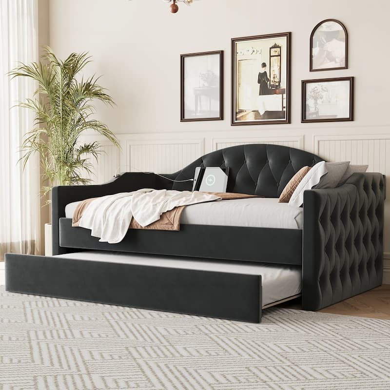 Tufted Upholstered Daybed with Trundle