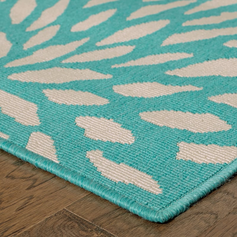 Style Haven Martinique Floral Petals Indoor Outdoor Aqua/ Off-White Area Rug