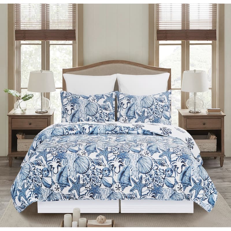 Blue Coast Shells Twin Bedspread