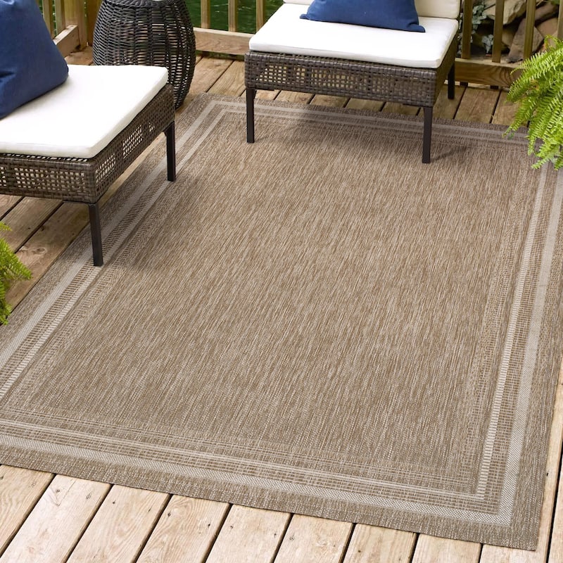 JONATHAN Y Athena Traditional Casual Pinstripe Border Indoor/Outdoor Area Rug