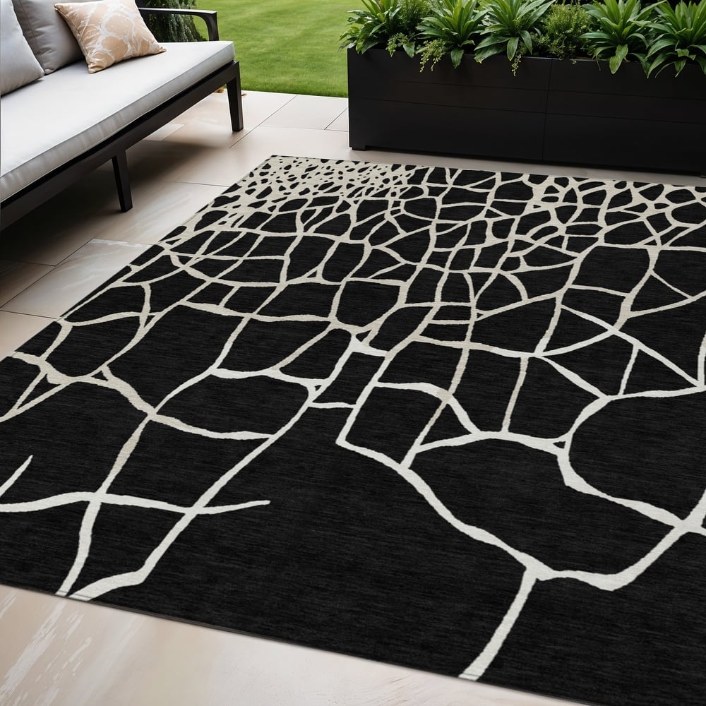 HomeRoots Abstract Transitional Rectangle Outdoor Rug