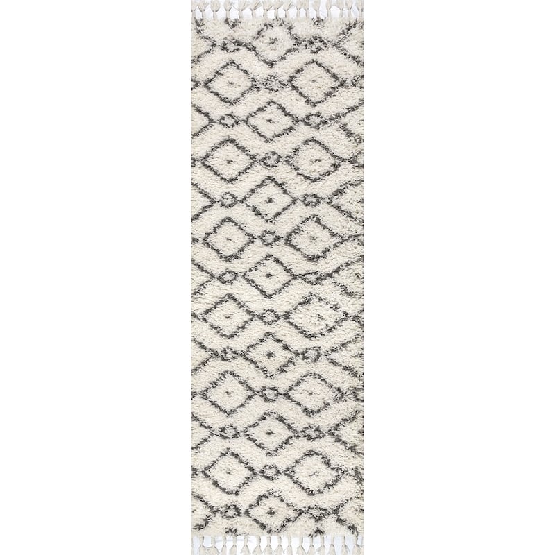 JONATHAN Y Modern Shag Plush Tassel Moroccan Diamond Area Rug