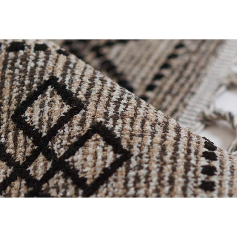 Momeni Rabat Geometric Polyester Black Area Rug
