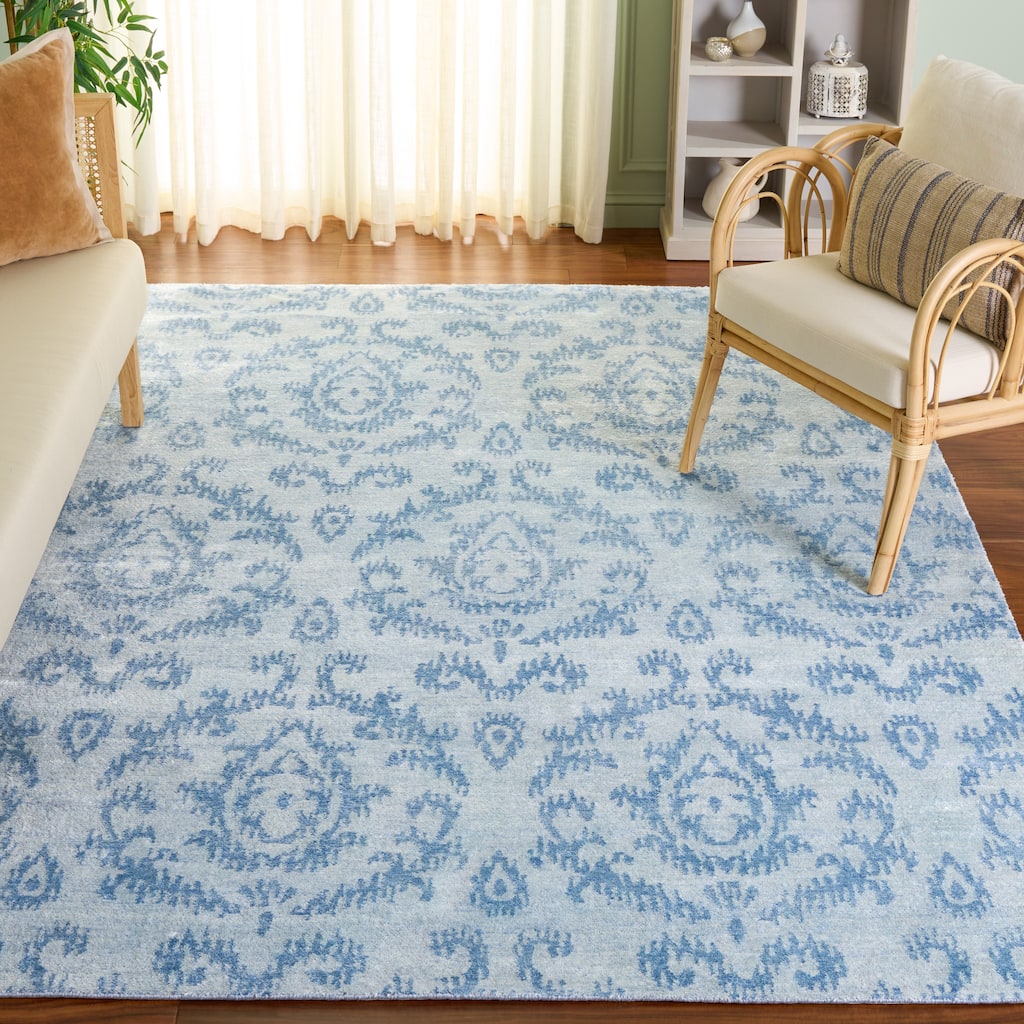 SAFAVIEH Couture Hand-knotted Tibetan Lubelia Modern Wool Rug