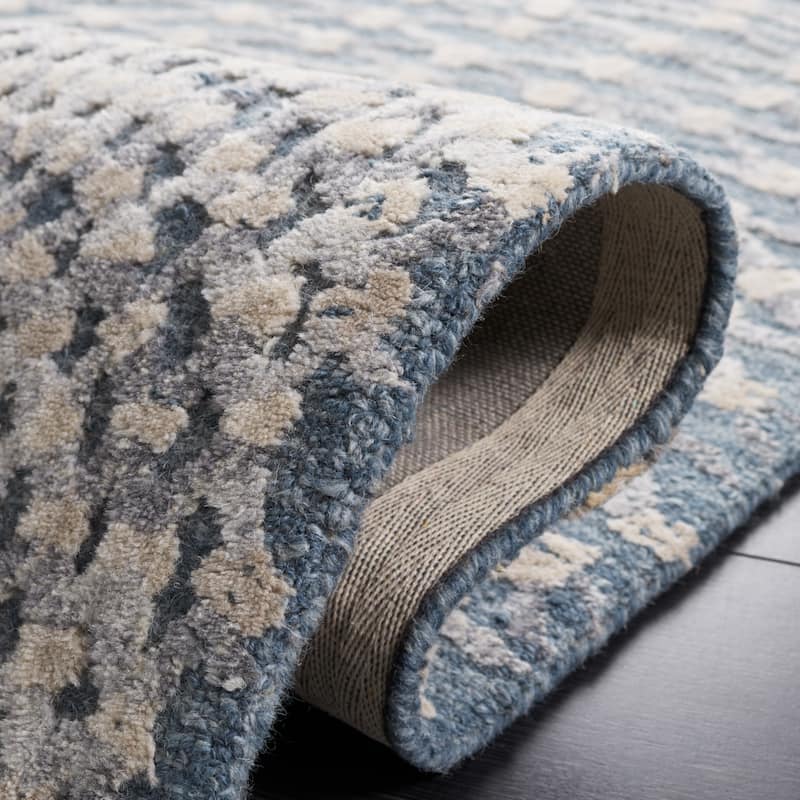 SAFAVIEH Handmade Metro Arisa Modern Wool Rug