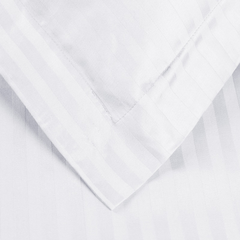 Superior Egyptian Cotton 650 TC Embroidered Duvet Cover Set