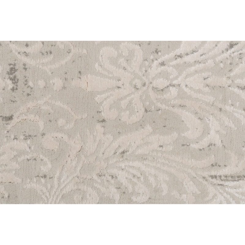 Dynamic Rugs Quartz Traditional Area Rug