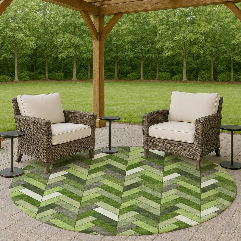 Machine Washable Indoor/ Outdoor Modern Chevron Chantille Rug - Olive - 8' x 8'