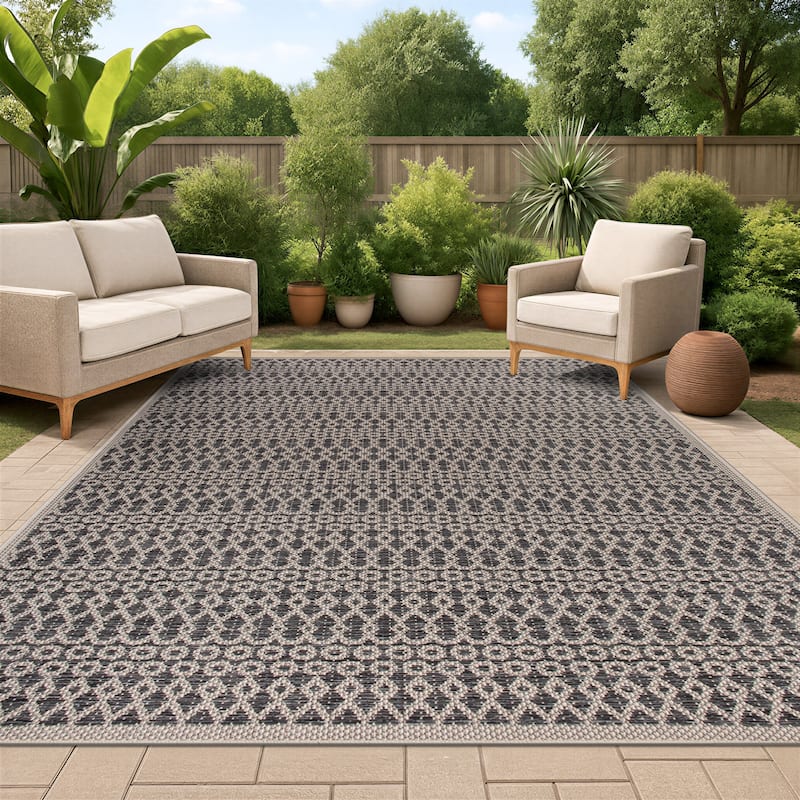 World Rug Gallery Modern Contemporary Geometric Indoor/Outdoor Area Rug