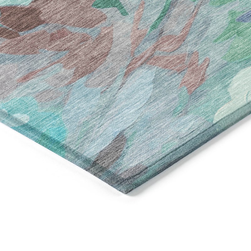Machine Washable Indoor/ Outdoor Watercolor Floral Chantille Rug