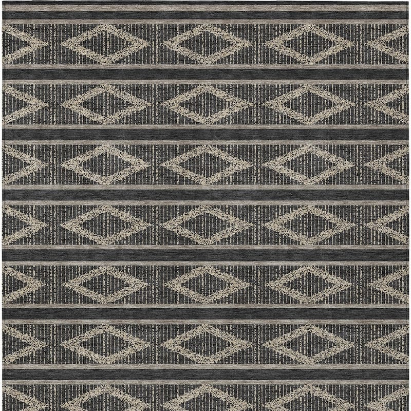 HomeRoots Geometric Transitional Rectangle Outdoor Rug