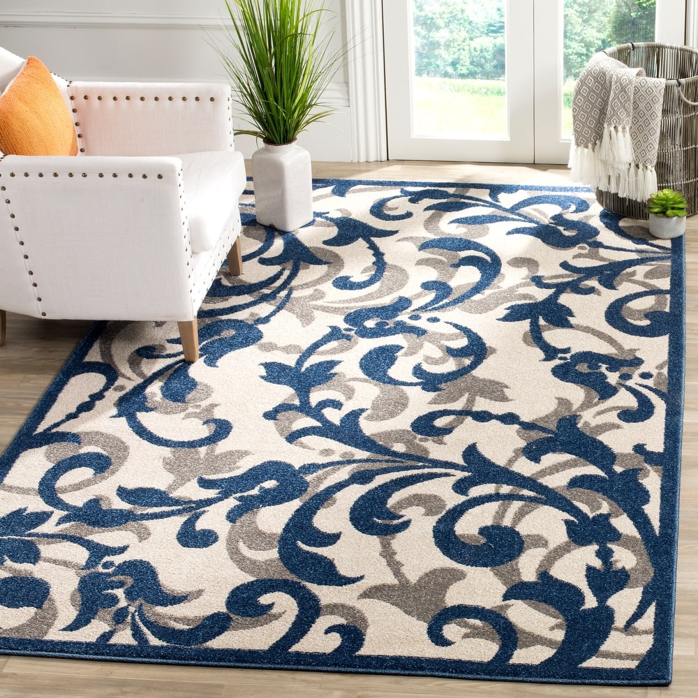 SAFAVIEH Amherst Mujesira Modern Rug