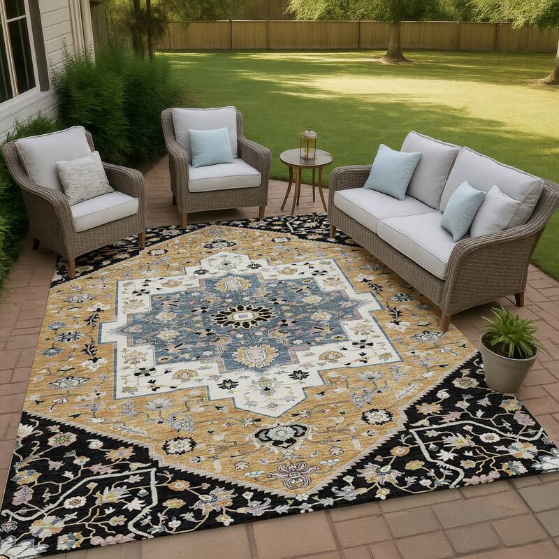 Machine Washable Indoor/ Outdoor Traditional Kolkata Chantille Rug - Black - 2'6" x 3'10"