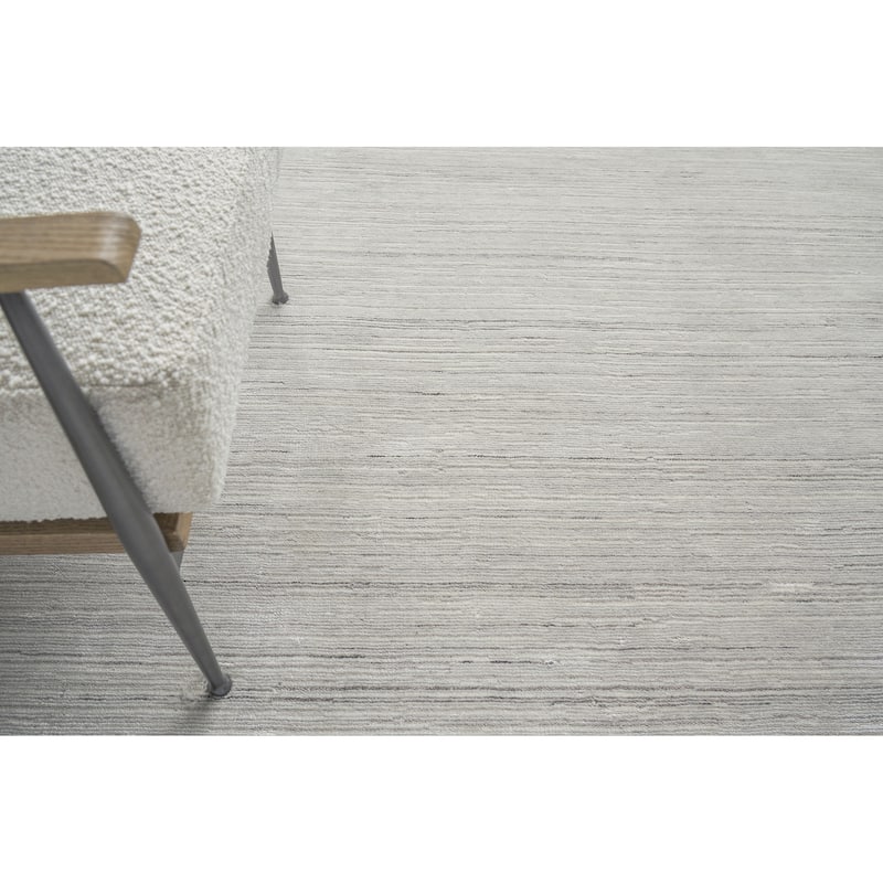 EXQUISITE RUGS Palazzo Hand-loomed Wool/Bamboo Silk Silver Area Rug.