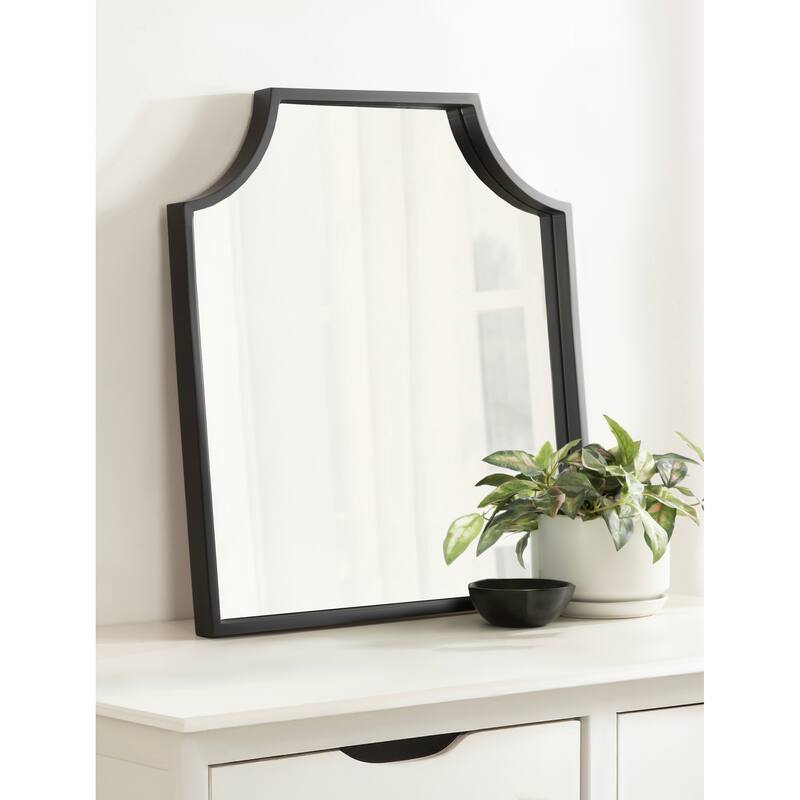 Kate and Laurel Travis Scalloped Arch Framed Wall Mirror