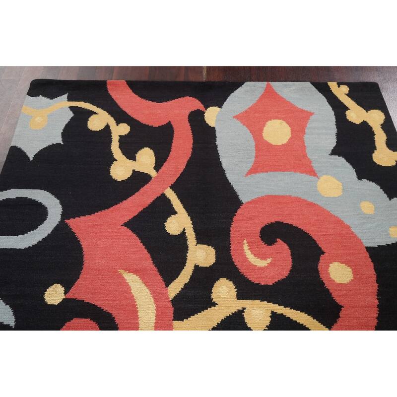 Contemporary Nepalese Vegetable Dye Area Rug Hand-knotted Wool Carpet - 5'3" x 7'0"