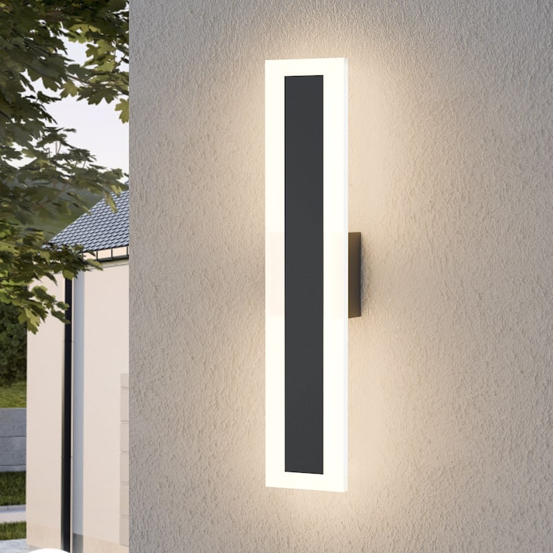 Outdoor Linear Integrated LED Wall Sconce Light Fixture with Bracket - 15.7"-11W