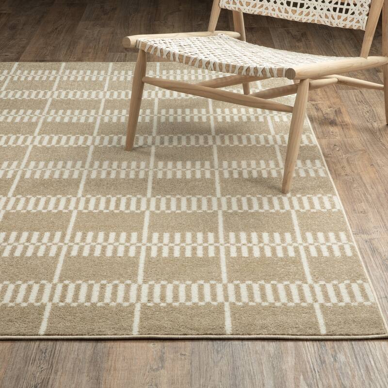 Quartz Scandinavian Modern Grid Beige/ Ivory Area Rug - 7'10" x 10'