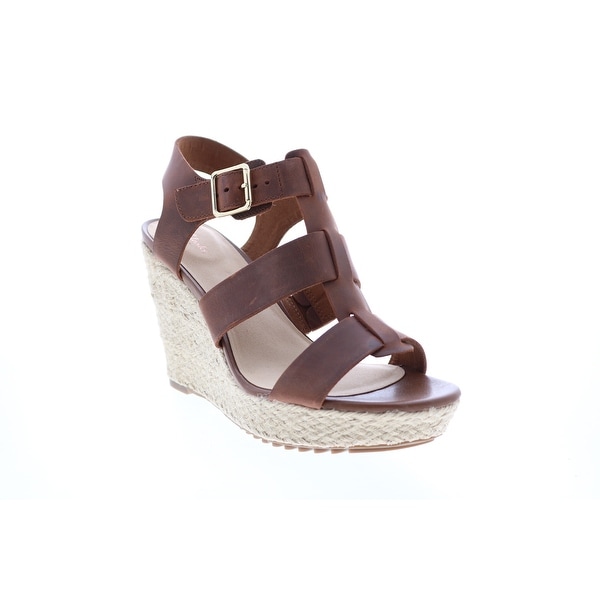 clarks brown wedges