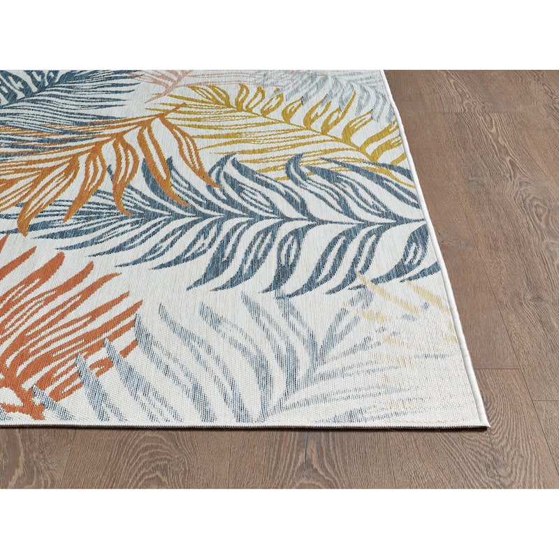 Domani Novarro Palm Beach Tropical Palms Reversible Indoor / Outdoor Area Rug