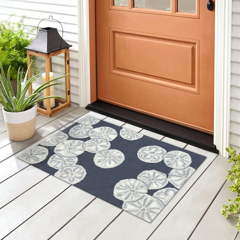 Liora Manne Capri Sea Biscuit Indoor/Outdoor Area Rug Seafoam 1'8" x 2'6"
