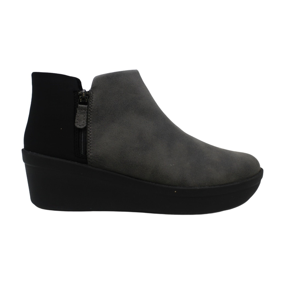 Clarks Boots Online at Overstock 