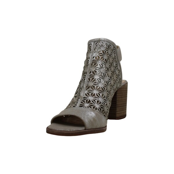 vince camuto kalison sandals