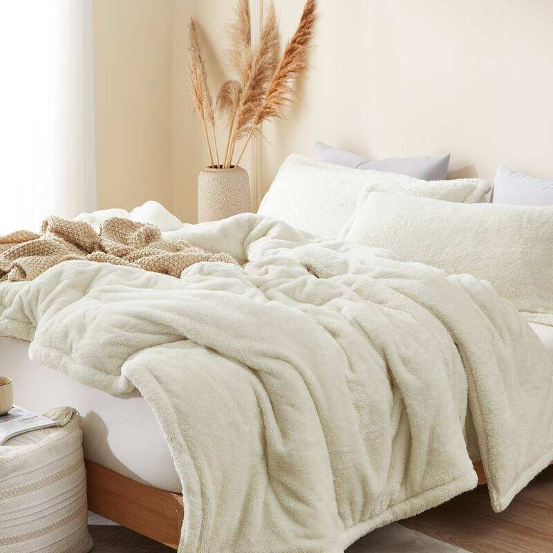Coma Inducer® Oversized Comforter - The Original Plush - Stalactite Cream