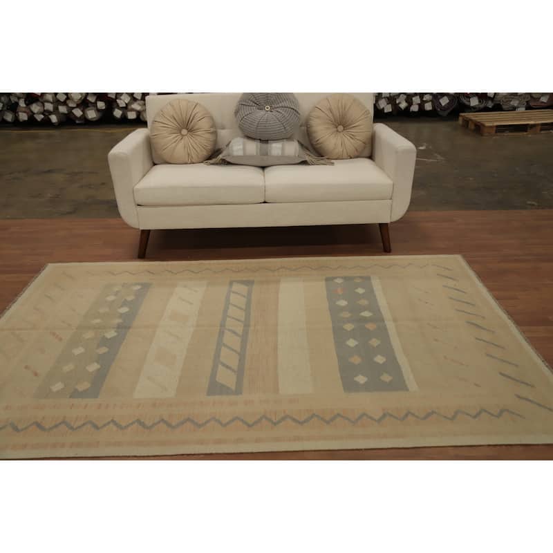 Hand Woven Oriental 100% Wool Carpet Southwestern Tribal Beige & Ivories Kilim Area Rug - 7' 7'' X 4' 11''