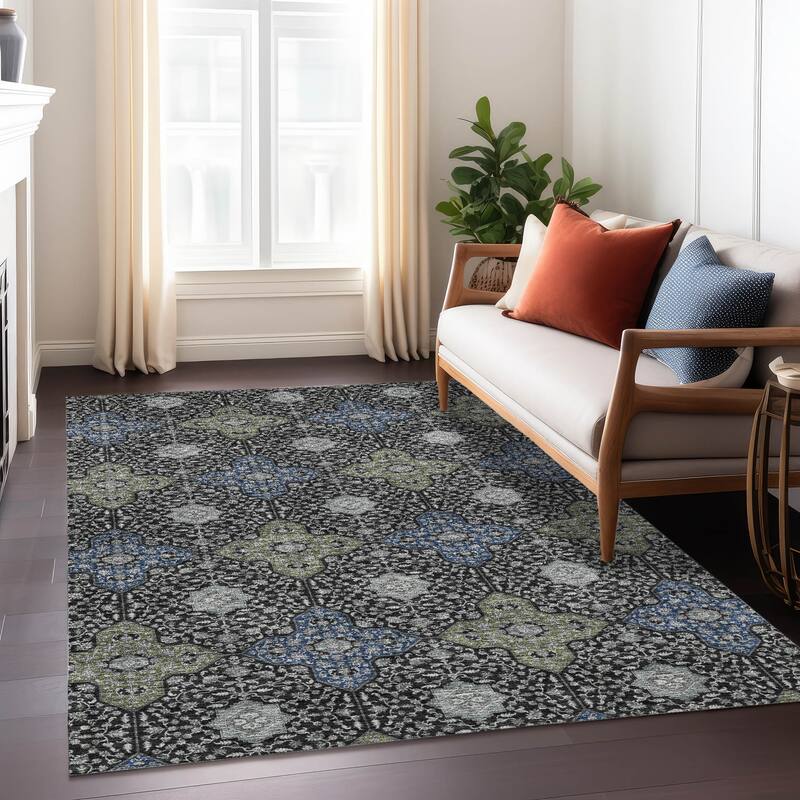 Machine Washable Indoor/ Outdoor Traditional Columbus Chantille Rug