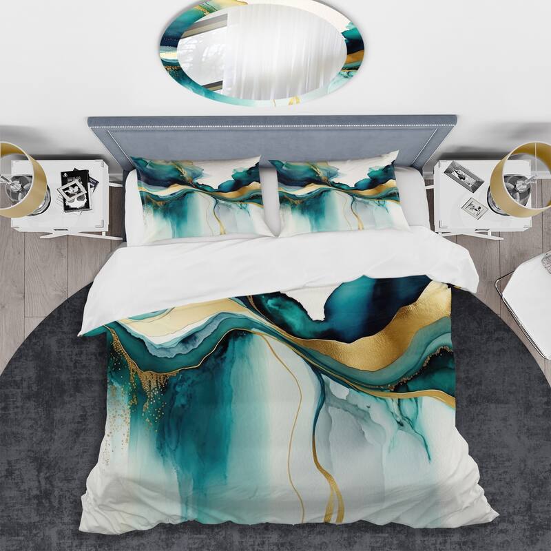 Designart "Teal And Gold Abstract Expression I" Turquoise Modern - Bedding Cover Set With Shams