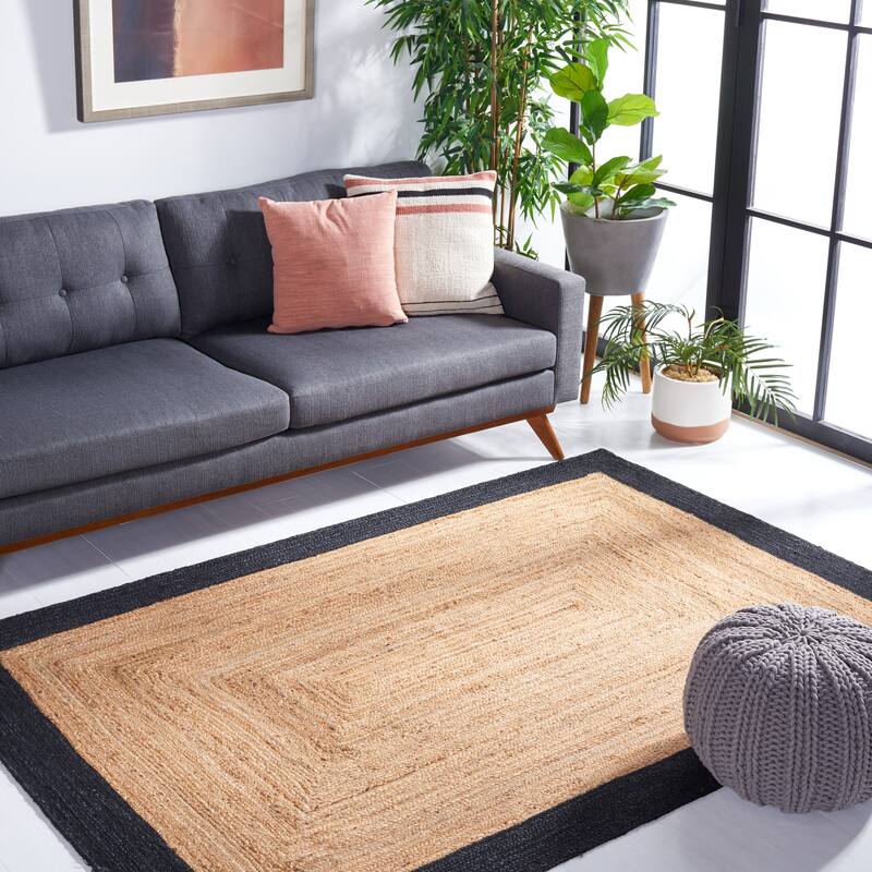 SAFAVIEH Natural Fiber Marjory Border Jute Rug - 5' x 8' - Natural/Black