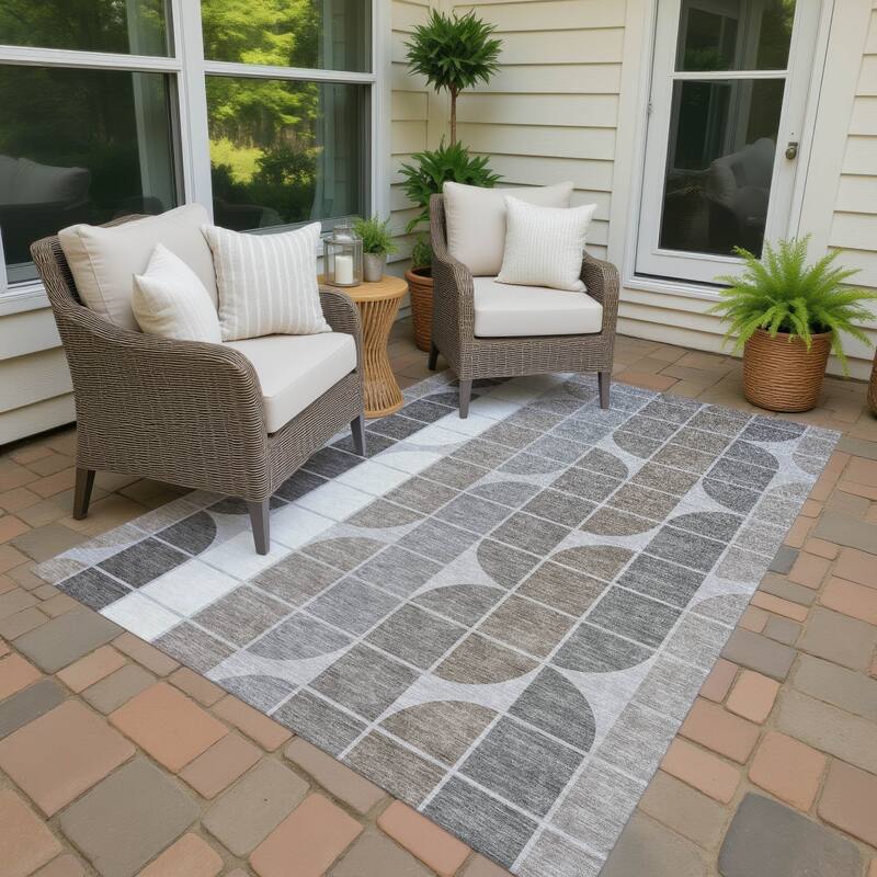 Machine Washable Indoor/ Outdoor Modern Finch Chantille Rug - Silver - 3' x 5'