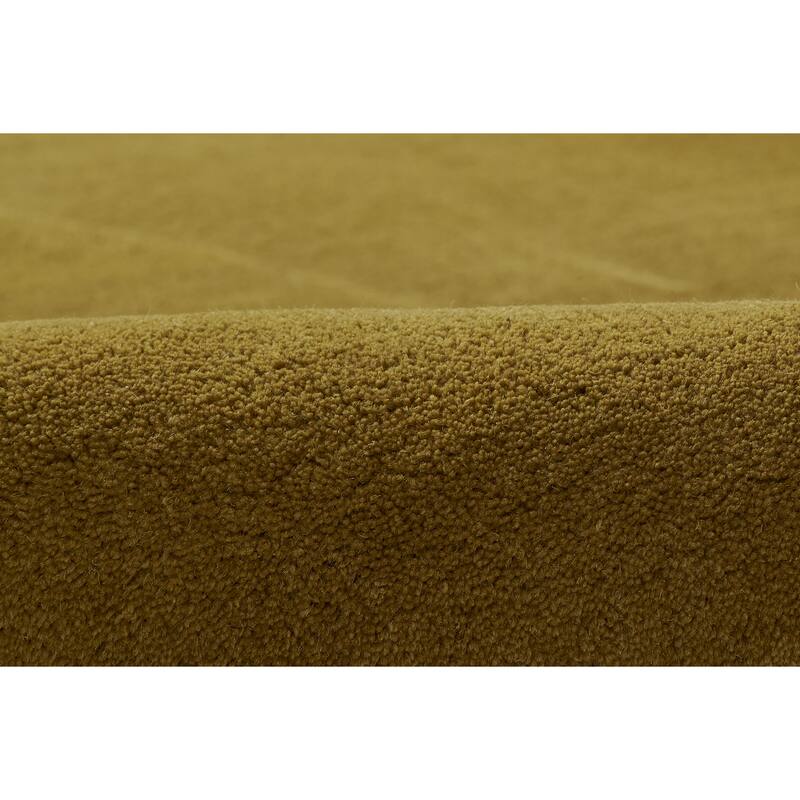 Momeni Claude Hand Tufted Wool Solid Color Area Rug