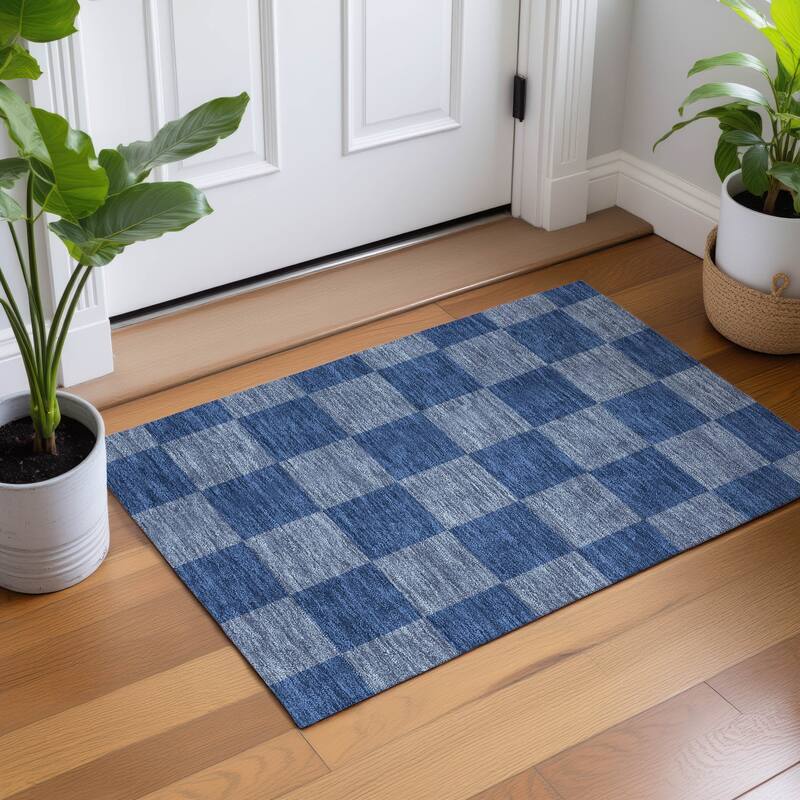 Machine Washable Indoor/ Outdoor Modern Checker Chantille Rug