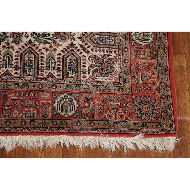 Hand Knotted Oriental Kork Wool Carpet Traditional Floral Beige & Ivories Qum Area Rug - 7' 2'' X 4' 9''
