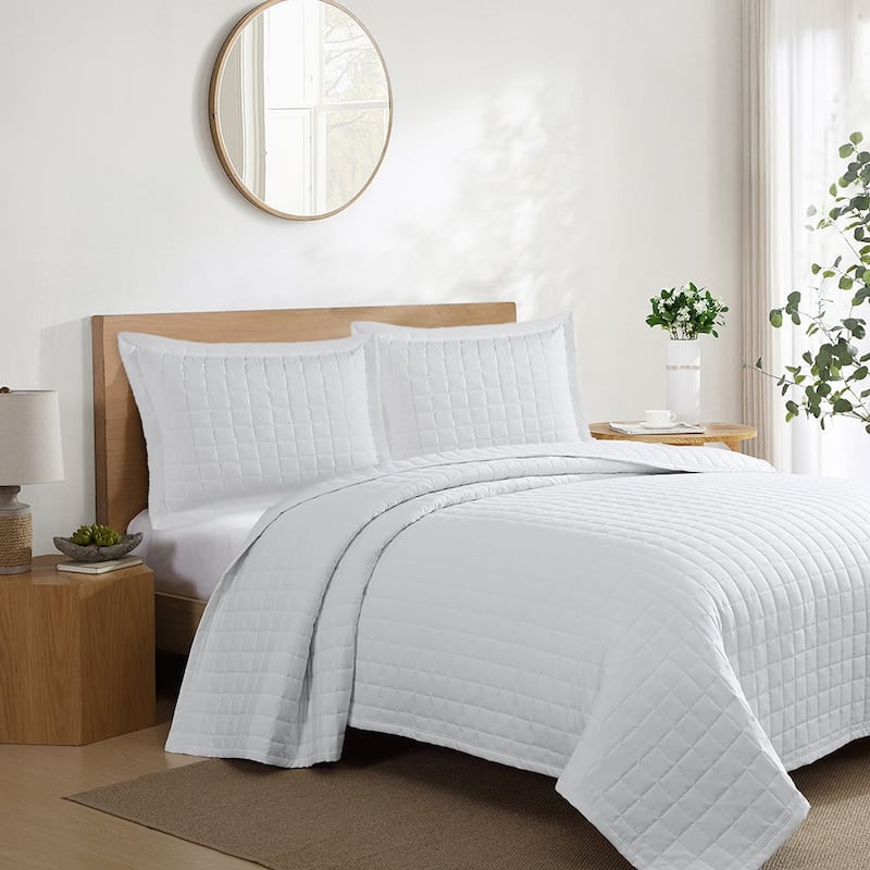 Jennifer Adams Lux California Square Quilted Sham