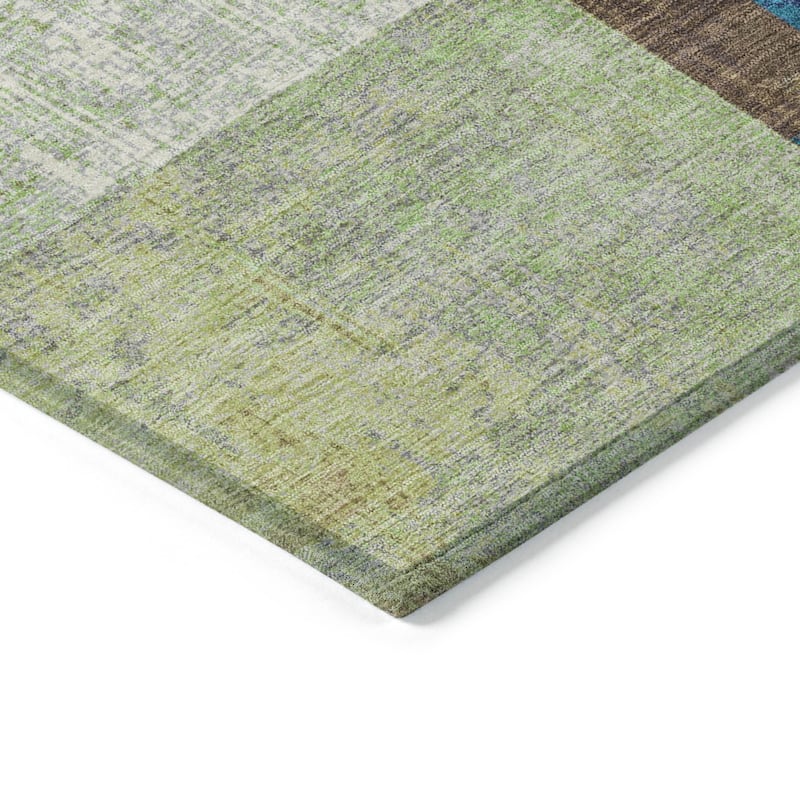 HomeRoots Geometric Traditional Rectangle Outdoor Rug