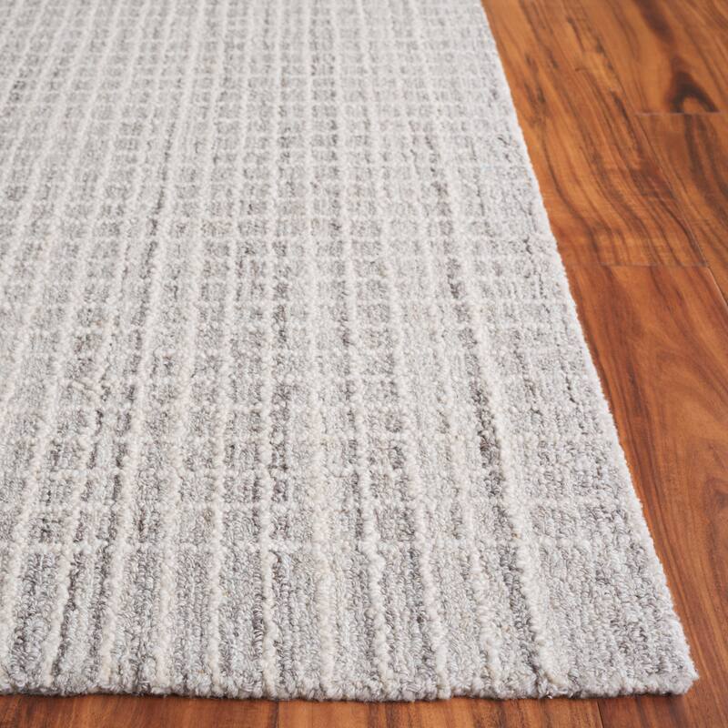 SAFAVIEH Handmade Abstract Youssra Wool Rug