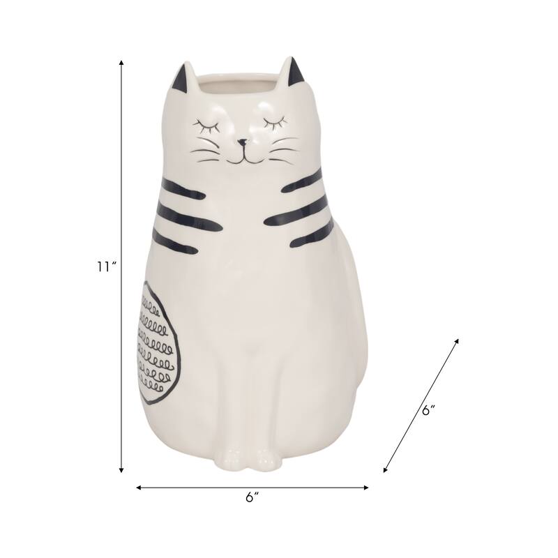 Sagebrook Home Black and White Ceramic Cat Figurine