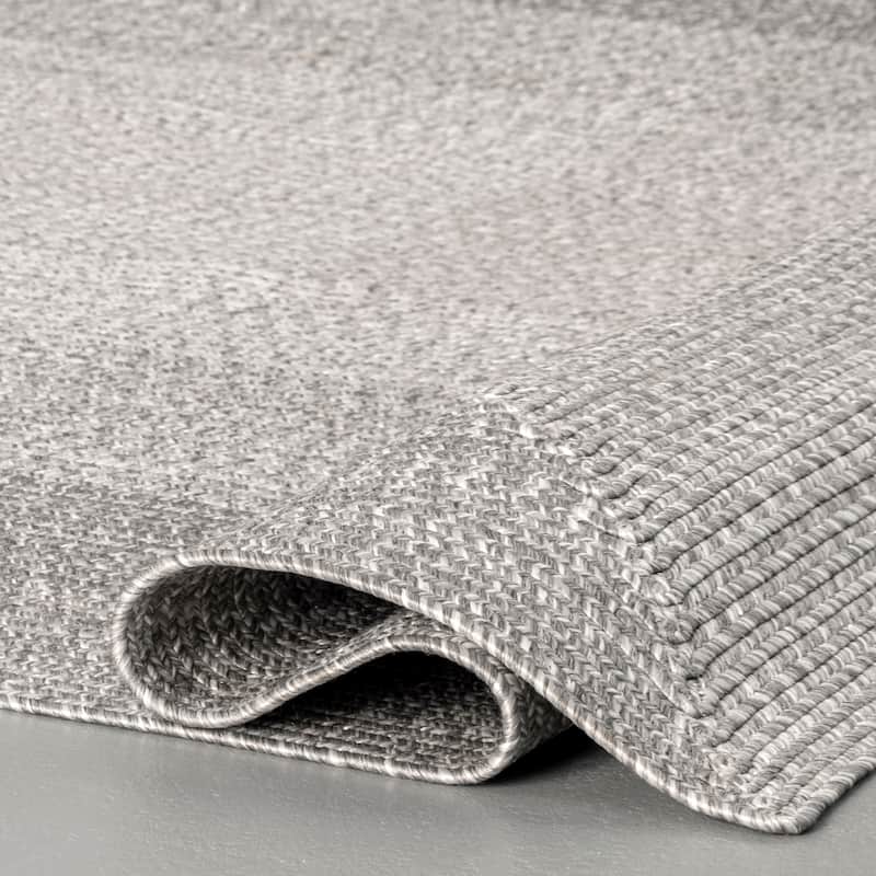 Nuloom Jayda Braided Ombre Indoor/Outdoor Area Rug