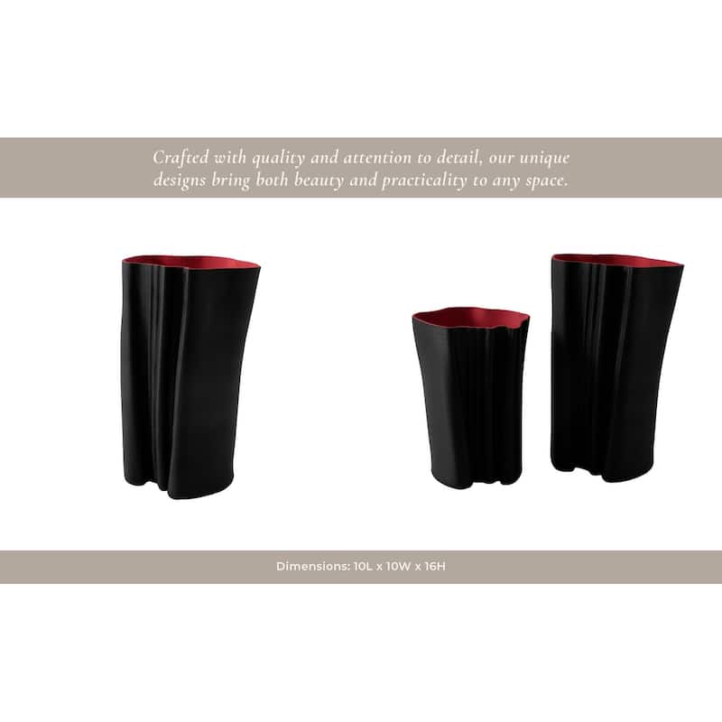 Contemporary Sculptural Porcelain Vase with Textured Ribbed Design